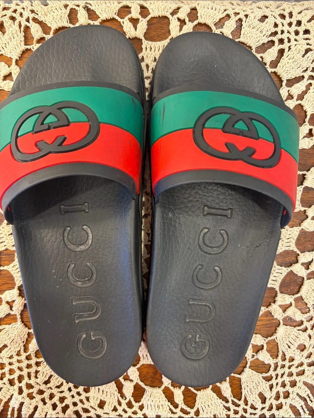 Gucci Men’s Black Slides with Red & Green Strap and Logo